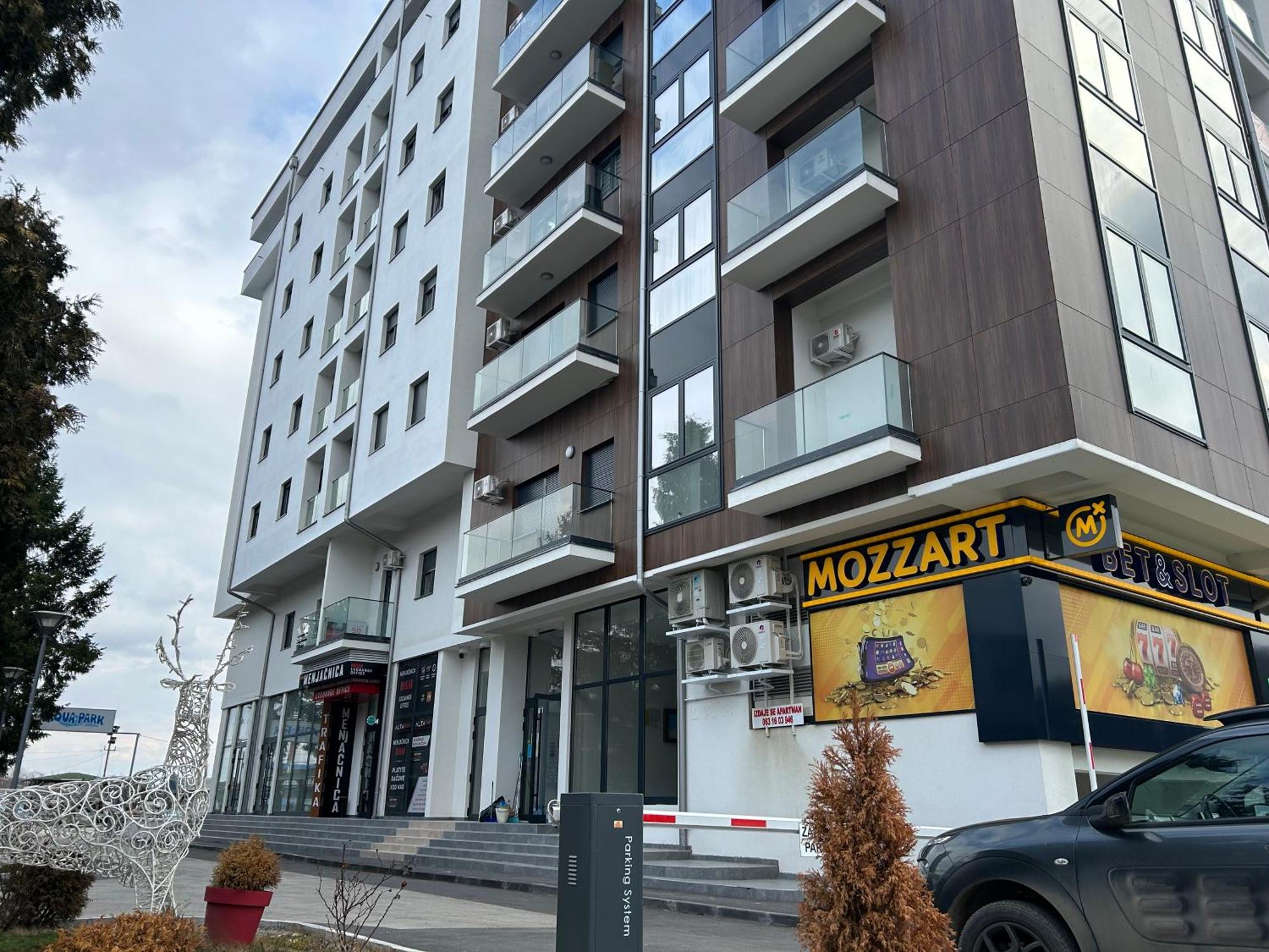 De Lux Nedeljkovic Aparthotel Jagodina Kültér fotó