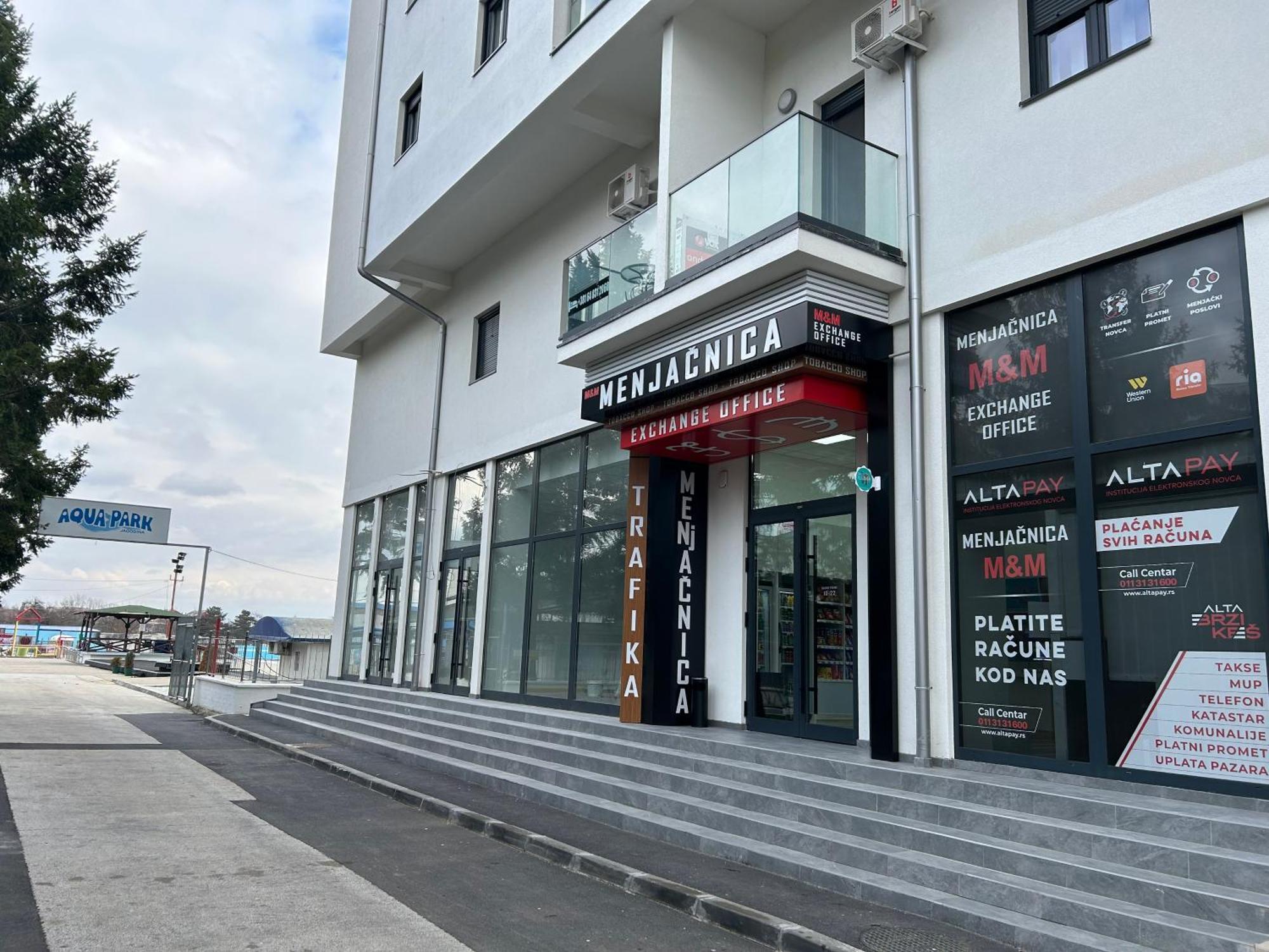 De Lux Nedeljkovic Aparthotel Jagodina Kültér fotó