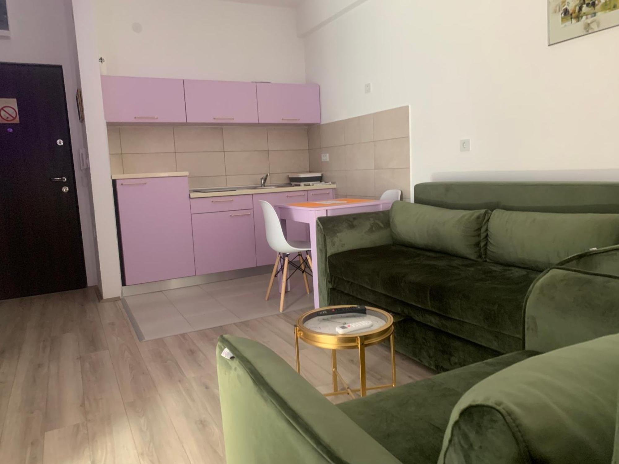De Lux Nedeljkovic Aparthotel Jagodina Kültér fotó